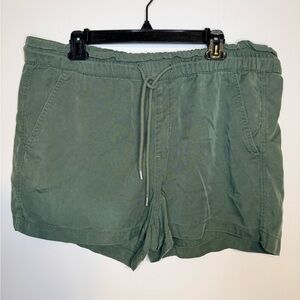 LOFT Olive Green Elastic Waist Pull-On Shorts